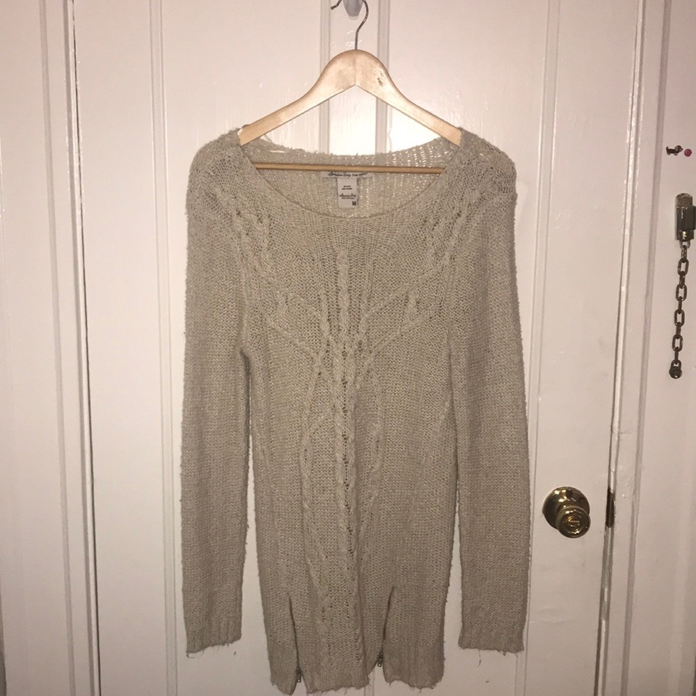 American Rag Long Sleeve Sweater
